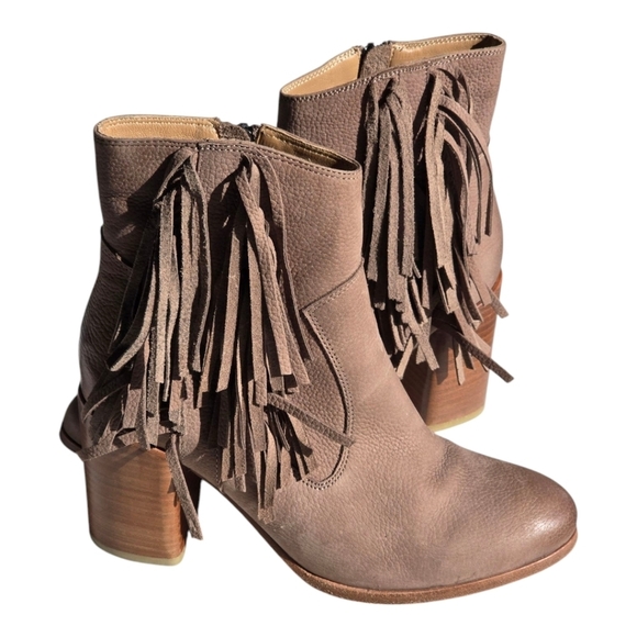 Liebeskind Berlin Suede Fringe Ankle Boots Women Sz 7 Brown Nubuck Chunky Heel - Picture 1 of 11